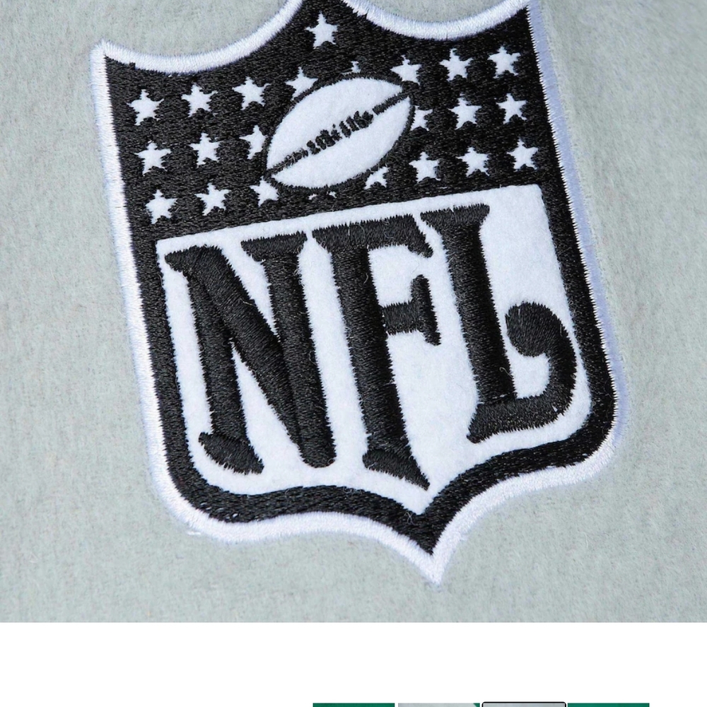 Mitchell & Ness Green and Gray Philadelphia Eagles Varsity Jacket - Picture 5 of 15